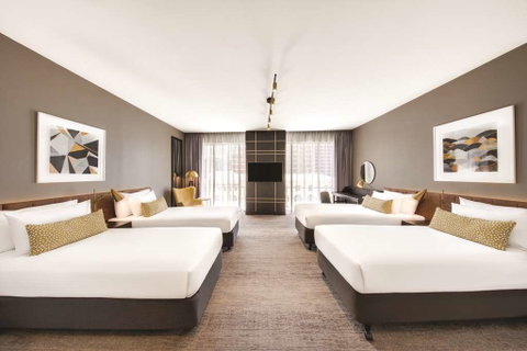 Vibe Hotel Sydney - Accommodation Broome 3