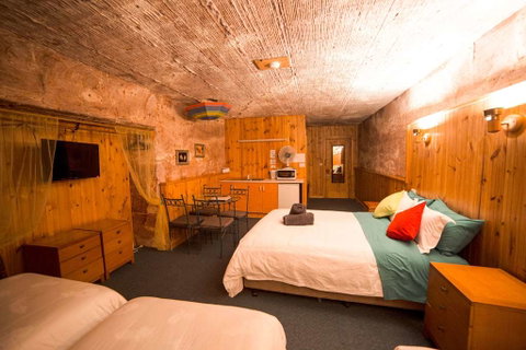 Comfort Inn Coober Pedy Experience - Accommodation Broome 2