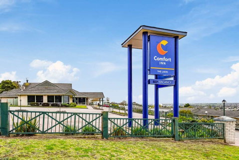 Comfort Inn The Lakes - Accommodation Broome 1