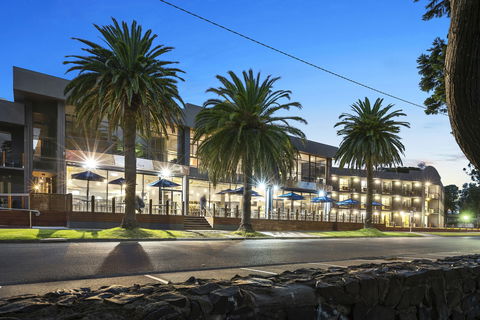 North Pier Hotel Cowes - Accommodation Broome 0