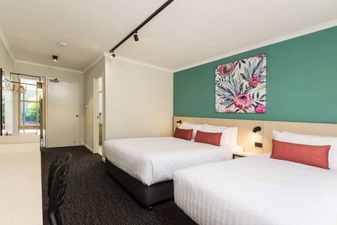 NIghtcap At Balaclava Hotel - Accommodation Broome 2