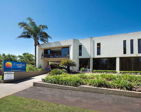 Comfort Inn Grammar View - Accommodation Broome 0