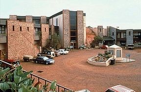 Desert Cave Hotel - Accommodation Broome 0