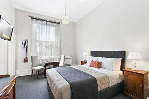 The Riversleigh - Accommodation Broome 6