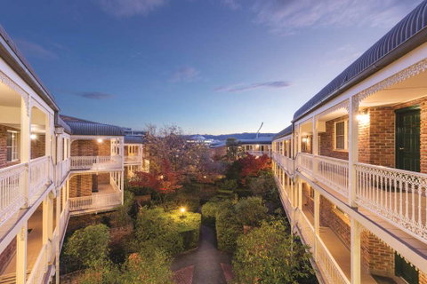 Adina Serviced Apts Canberra Kingston - Accommodation Broome 2