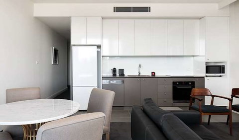 Knightsbridge Canberra - Accommodation Broome 8