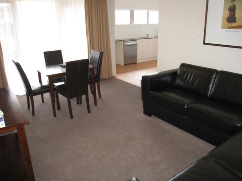 Forrest Hotel & Apartments - Accommodation Broome 3