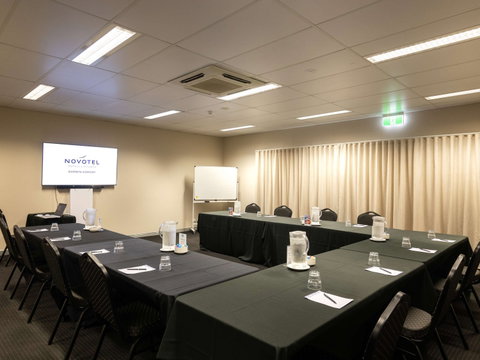 Novotel Darwin Airport Hotel - Accommodation Broome 8