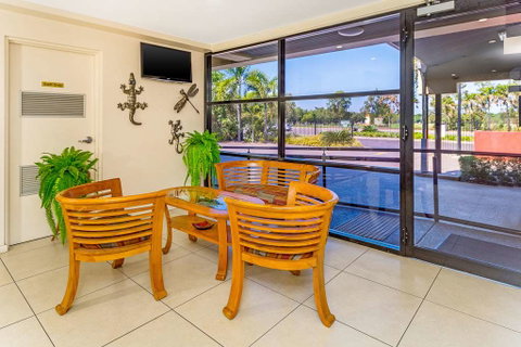 Quality Hotel Darwin Airport - Accommodation Broome 4