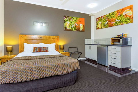 Quality Hotel Darwin Airport - Accommodation Broome 9