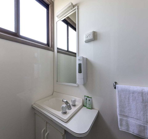 BIG4 Albury Tourist Park - Accommodation Broome 0