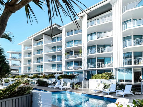 Grand Mercure Apartments Bargara - Accommodation Broome 0