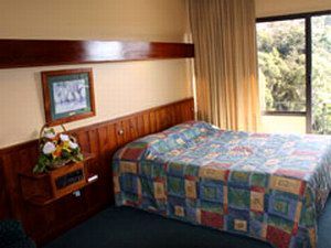 Village Family Motor Inn - Accommodation Broome 0