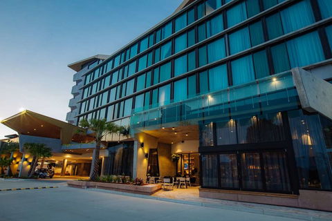 Eatons Hill Hotel - Accommodation Broome 0