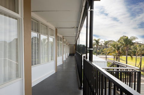 Rivers Inn Motel - Accommodation Broome 1