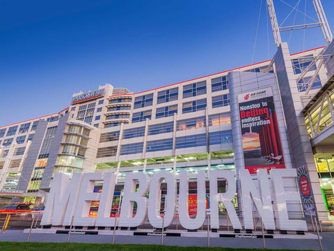 PARKROYAL Melbourne Airport - Accommodation Broome 1