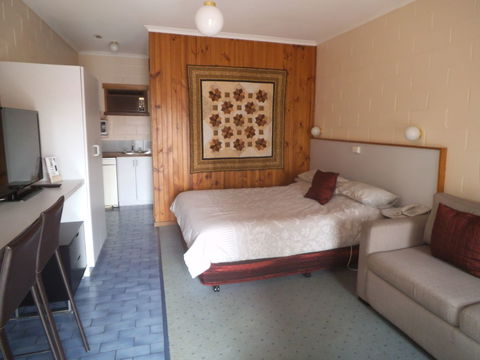 Yarragon Motel - Accommodation Broome 0