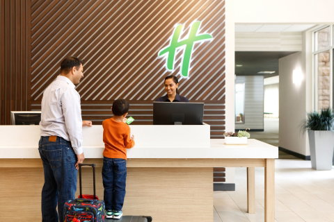 Holiday Inn Dandenong - Accommodation Broome 2