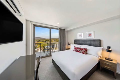 Adina Serviced Apts Canberra Dickson - Accommodation Broome 9