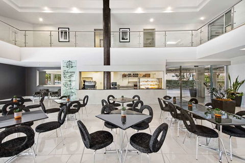 Adina Serviced Apts Canberra Dickson - Accommodation Broome 16