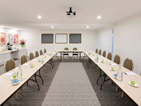 Ibis Styles Canberra Tall Trees - Accommodation Broome 6