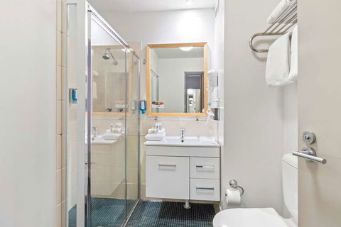 Quality Hotel Dickson - Accommodation Broome 4