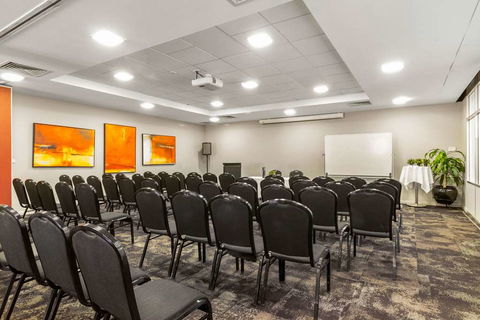 Quality Hotel Dickson - Accommodation Broome 9
