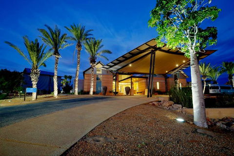 Mantarays Ningaloo Beach Resort - Accommodation Broome 1