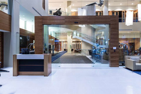 RACV City Club - Accommodation Broome 2