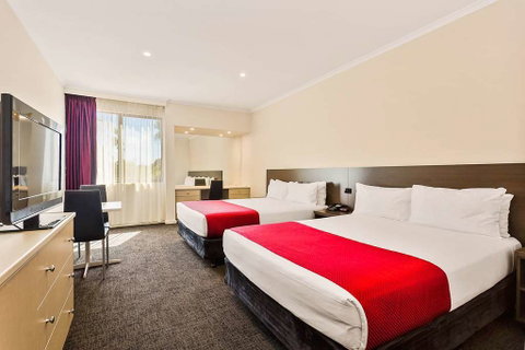 Quality Hotel Manor - Accommodation Broome 2