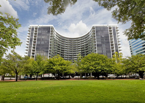 Astra Canberra Manhattan - Accommodation Broome 0