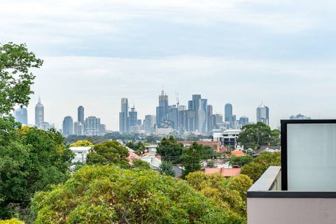 Artel Apartment Hotel Melbourne - Accommodation Broome 1