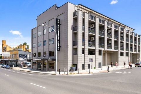 CH Boutique Hotel - Accommodation Broome 1