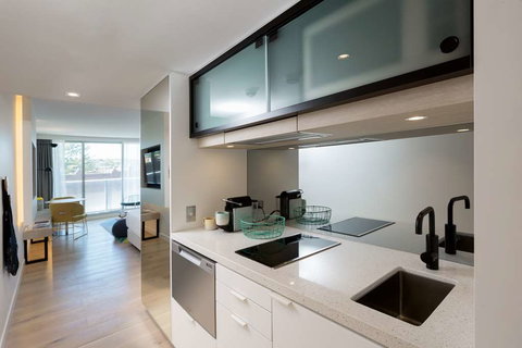 QT Bondi - Accommodation Broome 16