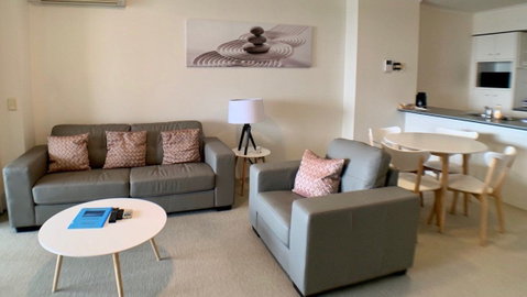 Astra Apartments Brisbane - Accommodation Broome 7