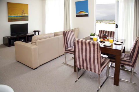 Cairns Central Plaza Apartment - Accommodation Broome 13