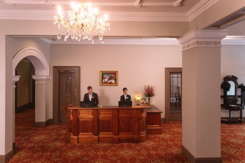 Hadley's Orient Hotel - Accommodation Broome 1