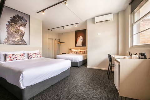 Nightcap at The Charles Hotel - Accommodation Broome 2