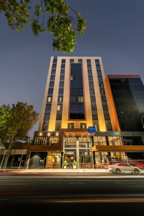 TRYP by Wyndham Pulteney Street - Accommodation Broome 2