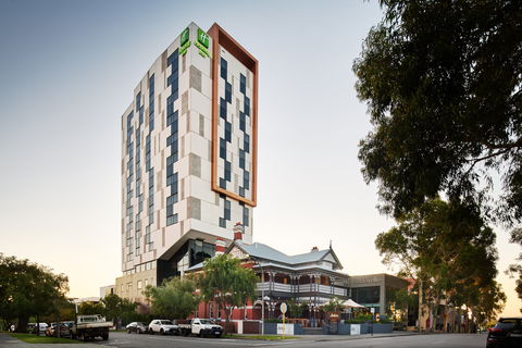 Holiday Inn West Perth - Accommodation Broome 2