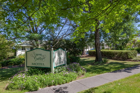 Yarra Gables Motel - Accommodation Broome 0