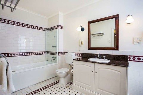 Quality Hotel Bentinck - Accommodation Broome 11