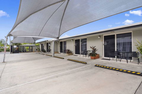 Caboolture Central Motor Inn, SureStay Collection - Accommodation Broome 3