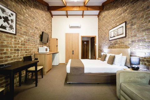 The Lodge by Haus - Accommodation Broome 5