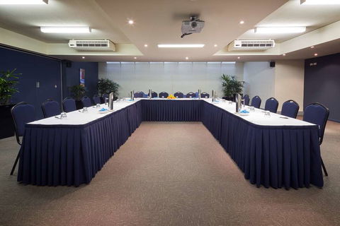 Canberra Parklands Central - Accommodation Broome 2