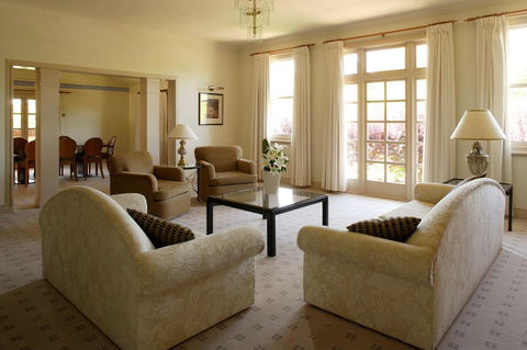 Hyatt Hotel Canberra - A Park Hyatt Hotel - Accommodation Broome 13