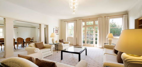 Hyatt Hotel Canberra - A Park Hyatt Hotel - Accommodation Broome 7