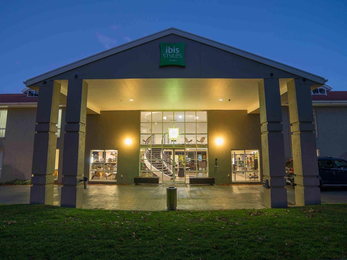 Narrabundah ACT Accommodation Broome