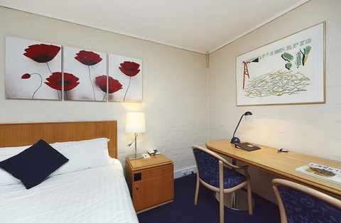 Ibis Styles Canberra - Accommodation Broome 41