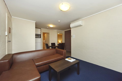 Ibis Styles Canberra - Accommodation Broome 33
